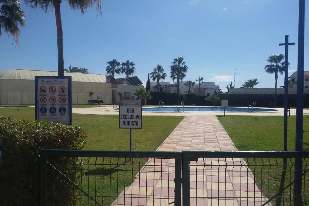 Torremar Natura Vista Piscina Vera Bagian luar foto